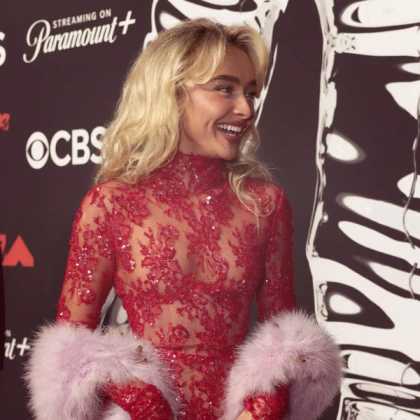 Imagem recente de sabrinaannlynn