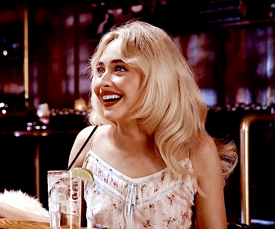 Imagem recente de sabrinaannlynn