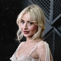 Imagem recente de sabrinaannlynn