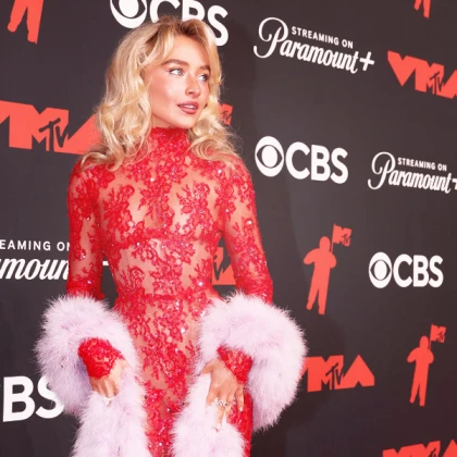 Imagem recente de sabrinaannlynn