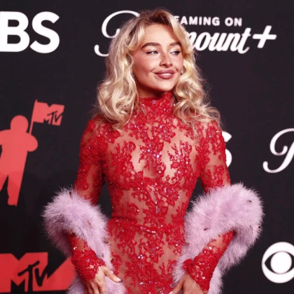 Imagem recente de sabrinaannlynn