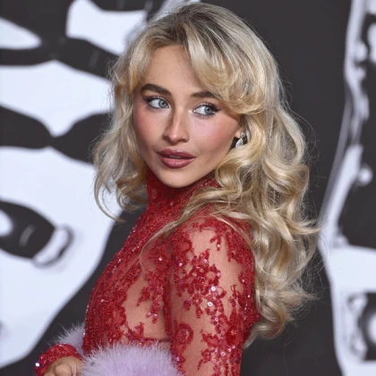 Imagem recente de sabrinaannlynn