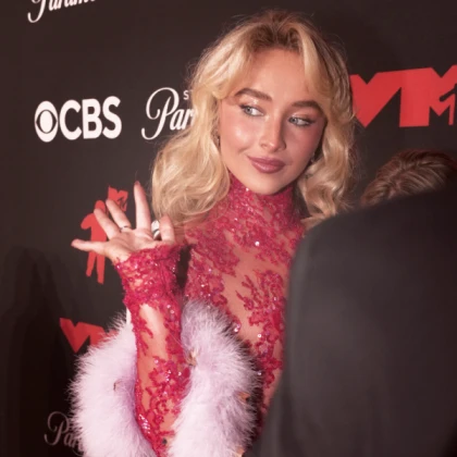 Imagem recente de sabrinaannlynn