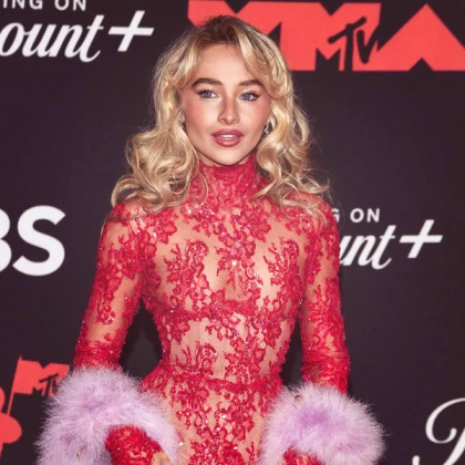 Imagem recente de sabrinaannlynn