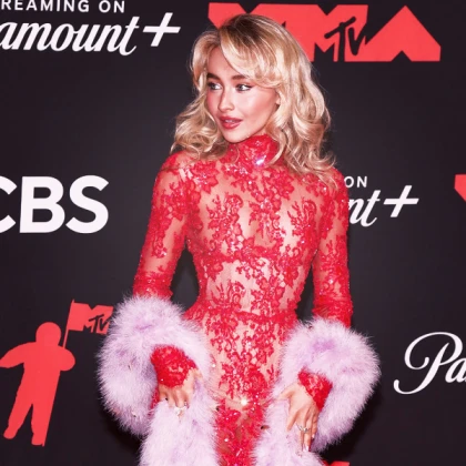 Imagem recente de sabrinaannlynn