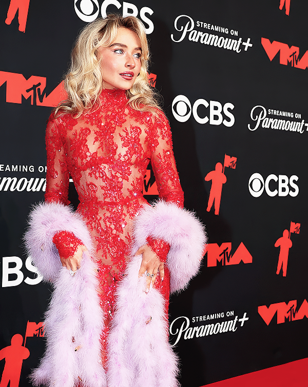 Foto de sabrinacarpenter