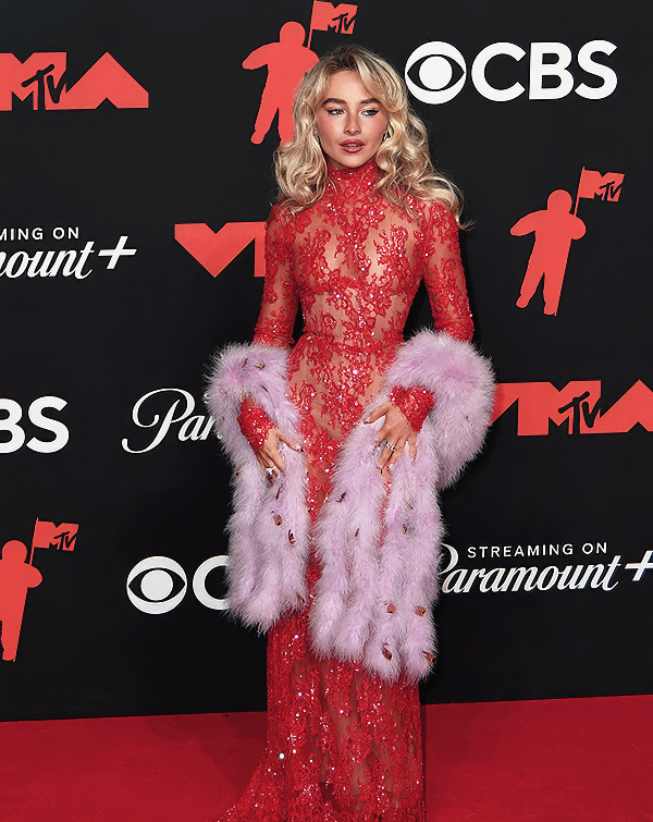 Foto de sabrinacarpenter