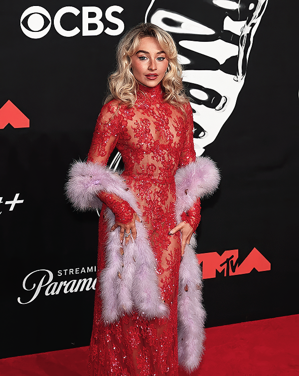 Foto de sabrinacarpenter