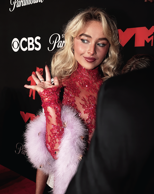 Foto de sabrinacarpenter