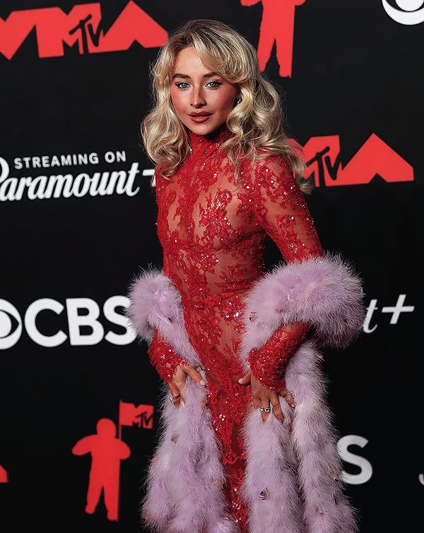 Foto de sabrinacarpenter