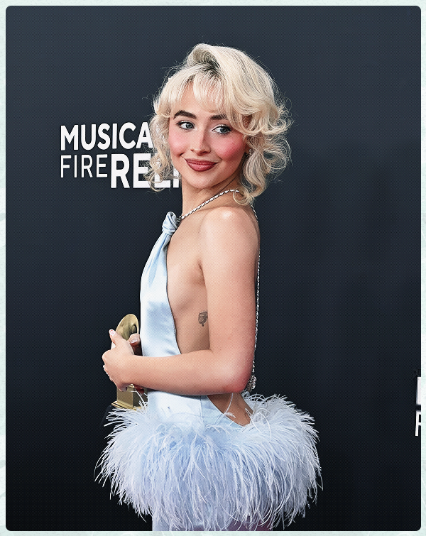 Foto de sabrinacarpenter