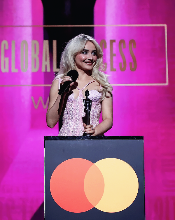 Foto de sabrinacarpenter