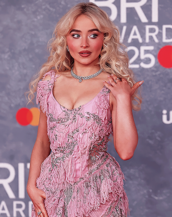 Foto de sabrinacarpenter