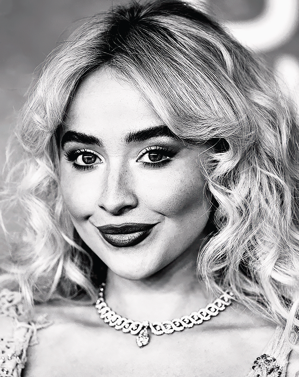 Foto de sabrinacarpenter