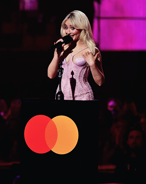 Foto de sabrinacarpenter