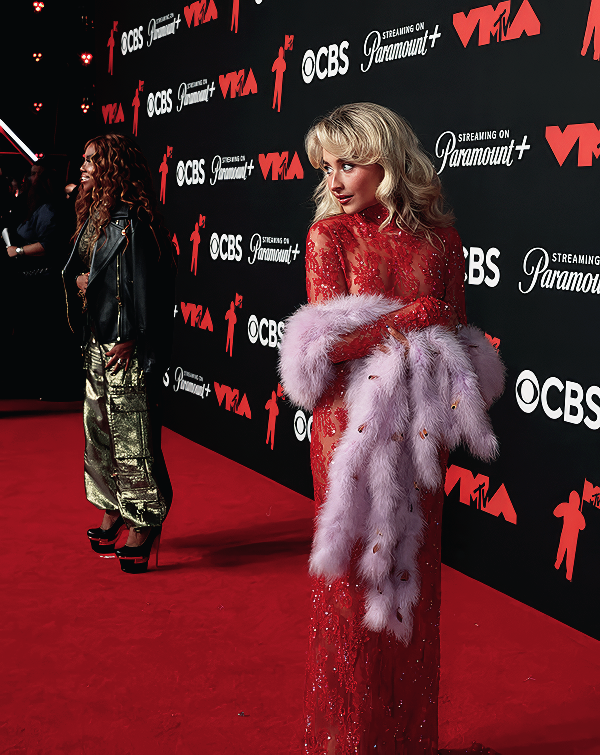 Foto de sabrinacarpenter