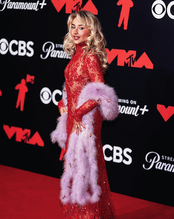 Foto de sabrinacarpenter