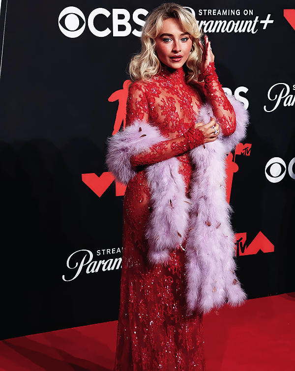 Foto de sabrinacarpenter