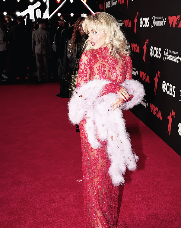 Foto de sabrinacarpenter