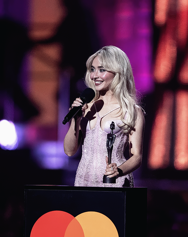 Foto de sabrinacarpenter