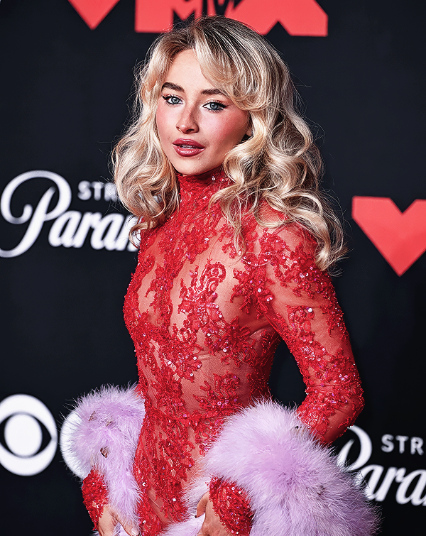 Foto de sabrinacarpenter