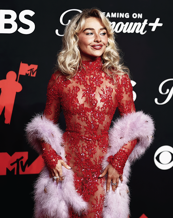 Foto de sabrinacarpenter