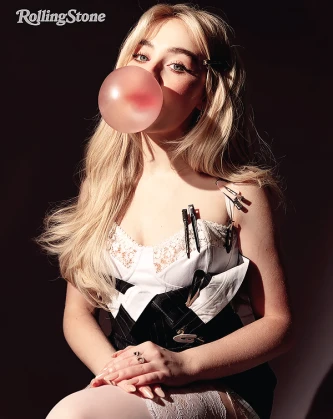 Imagem recente de sabrinacarpenter