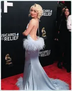 Imagem recente de sabrinacarpenter