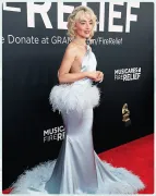 Imagem recente de sabrinacarpenter