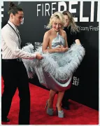 Imagem recente de sabrinacarpenter