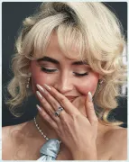 Imagem recente de sabrinacarpenter