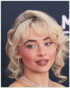 Imagem recente de sabrinacarpenter