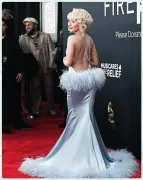 Imagem recente de sabrinacarpenter