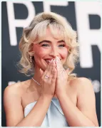 Imagem recente de sabrinacarpenter