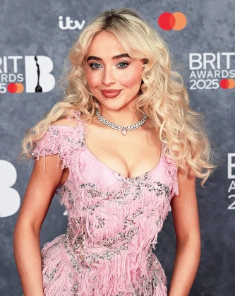 Imagem recente de sabrinacarpenter