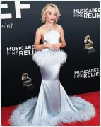 Imagem recente de sabrinacarpenter