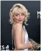 Imagem recente de sabrinacarpenter