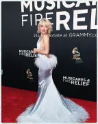 Imagem recente de sabrinacarpenter