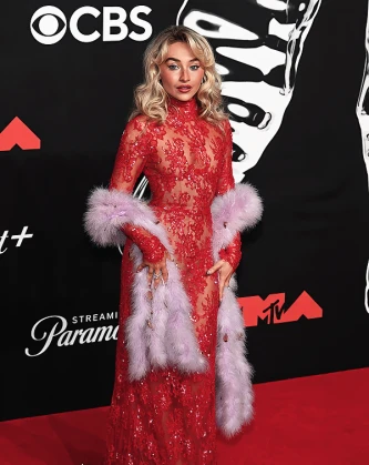 Imagem recente de sabrinacarpenter