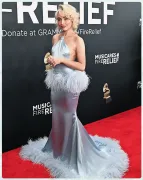 Imagem recente de sabrinacarpenter