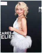 Imagem recente de sabrinacarpenter