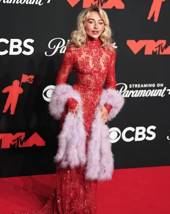 Imagem recente de sabrinacarpenter