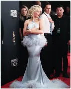 Imagem recente de sabrinacarpenter