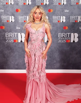 Imagem recente de sabrinacarpenter