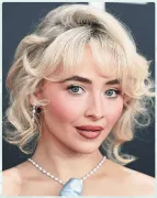 Imagem recente de sabrinacarpenter