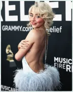 Imagem recente de sabrinacarpenter