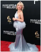 Imagem recente de sabrinacarpenter