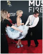 Imagem recente de sabrinacarpenter