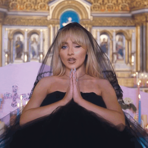 Imagem recente de sabrinacarpenter