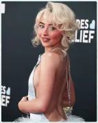 Imagem recente de sabrinacarpenter